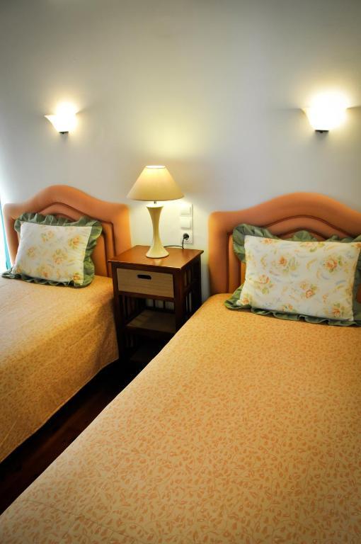 Orsalia Luxury Suites Platanés Zimmer foto