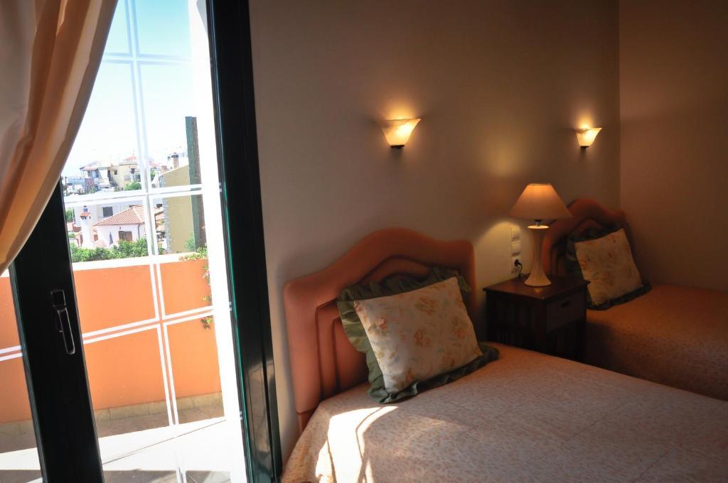 Orsalia Luxury Suites Platanés Zimmer foto